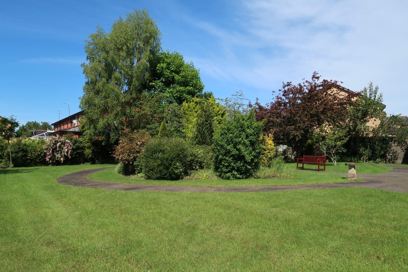 Westwood Court, Stanwell Road, Penarth — photograph 2